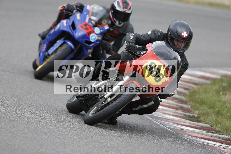 Archiv-2025/04 13.04.2025 Get Faster Caremotion ADR/Gruppe gruen/966